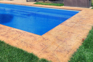 swimming pool contractor Bay City MI