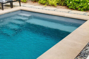 swimming pool contractor Rochester Hills MI