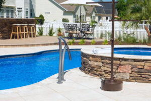 swimming pool contractor South Lyon MI