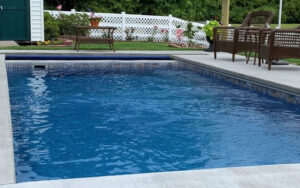 Independence fiberglass pool for sale Highland Township MI