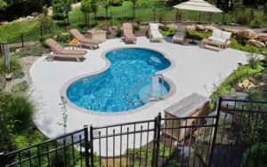 Poise fiberglass pool for sale Oxford MI